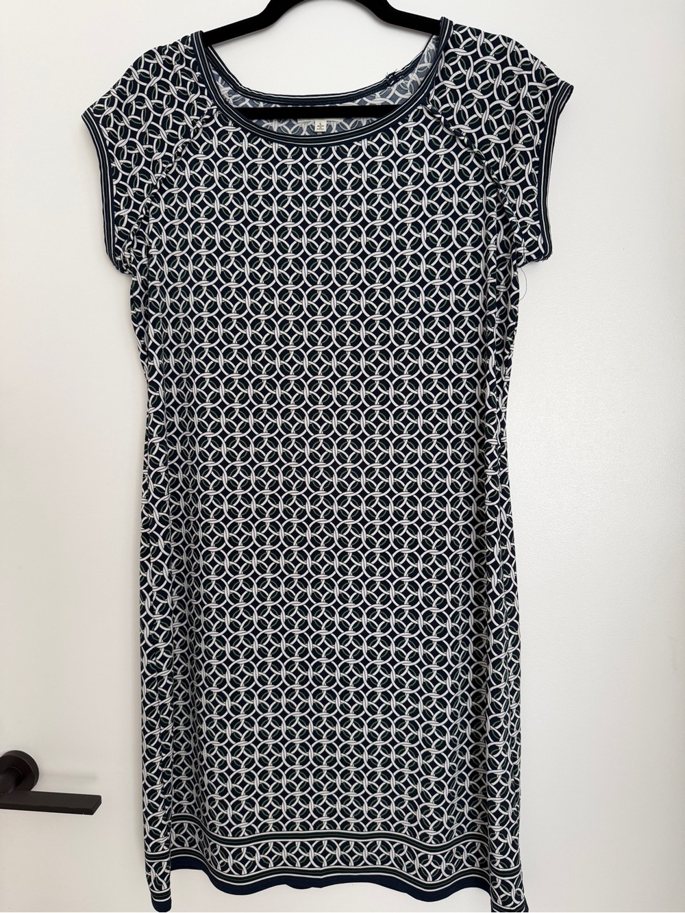Max Studio Navy and White Linked-Loop Cap Sleeve Dress